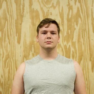 17909BD2-0E47-4B3E-AFB7-D155084B516D