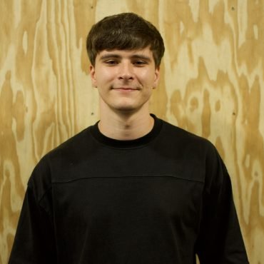 8F65A8E9-9161-4384-954D-3E5423AAB648